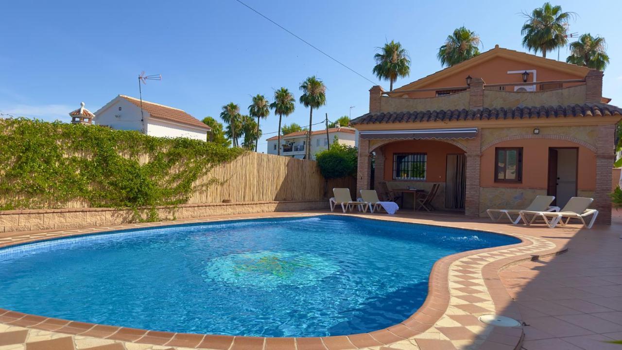 Chalet El Parral - Piscina Y Sala De Cine 말라가 외부 사진