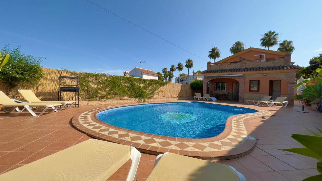 Chalet El Parral - Piscina Y Sala De Cine 말라가 외부 사진