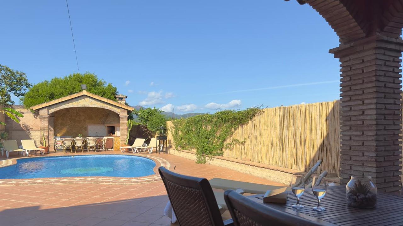 Chalet El Parral - Piscina Y Sala De Cine 말라가 외부 사진